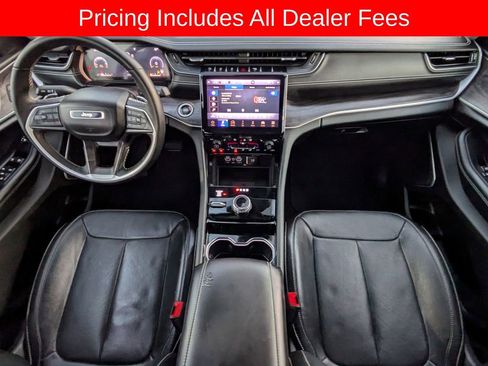 Used 2022 Jeep Grand Cherokee L Limited w/ Luxury Tech Group II AWD/4WD image 16
