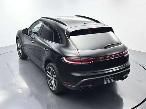 Certified 2026 Porsche Macan AWD/4WD image 37