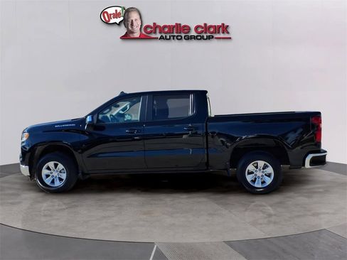 Used 2025 Chevrolet Silverado 1500 LT image 2
