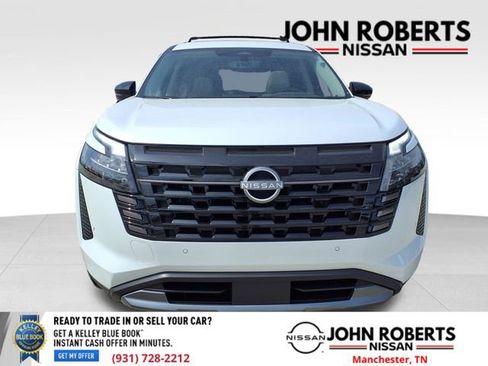 New 2026 Nissan Pathfinder SL image 14