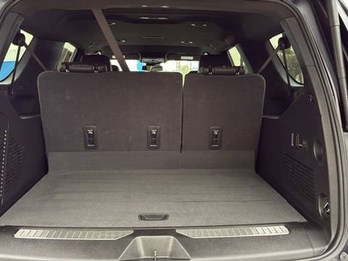 Certified 2025 GMC Yukon XL Denali image 31