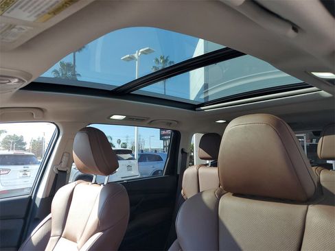 Used 2023 Subaru Ascent Touring image 33