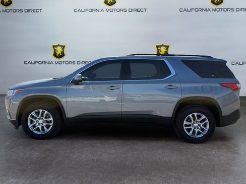 Used 2021 Chevrolet Traverse LT w/ LPO, Cargo Package image 2