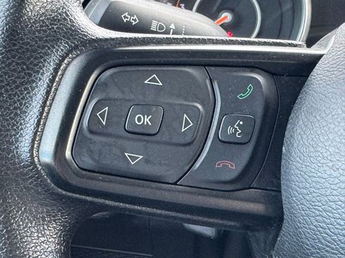 Used 2018 Jeep Wrangler Unlimited Sport image 7