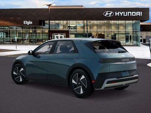 New 2026 Hyundai Ioniq 5 SEL AWD/4WD image 5