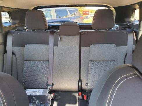 New 2026 Nissan Kicks SV image 14