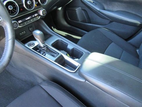 Used 2021 Nissan Sentra SV FWD image 15