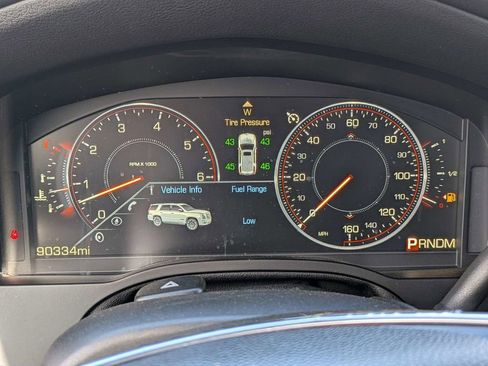 Used 2015 Cadillac Escalade ESV Luxury image 26