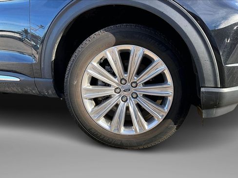 Used 2023 Ford Explorer Limited w/ Hybrid Equipment Group 310A image 9