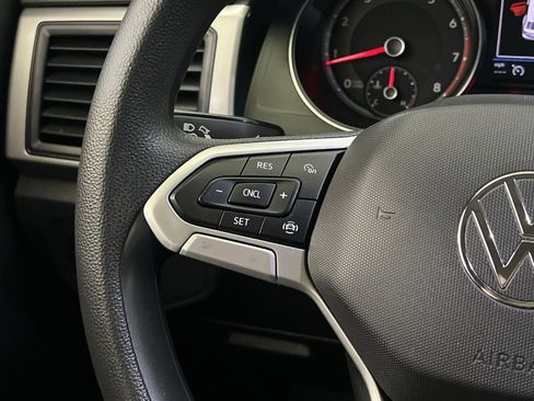 Used 2021 Volkswagen Atlas S image 32