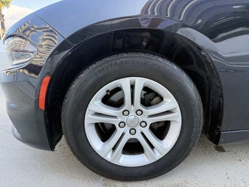 Used 2020 Dodge Charger SXT w/ Leather Interior Group RWD image 12