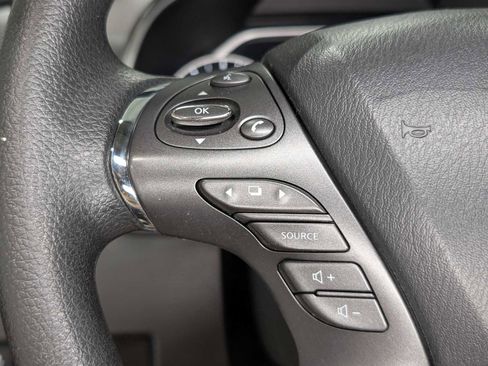 Used 2020 Nissan Murano S w/ Technology Package image 32