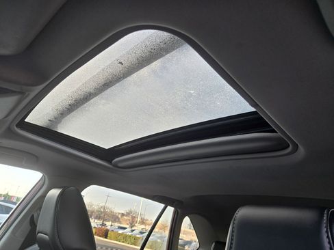 Used 2023 Toyota RAV4 XLE Premium image 16