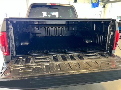 Used 2015 Ford F150 XLT w/ Equipment Group 302A Luxury AWD/4WD image 7