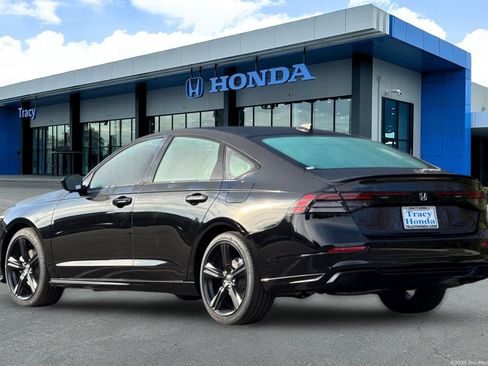 Used 2026 Honda Accord Sport image 10