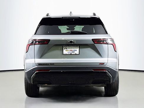 New 2026 Chevrolet Equinox RS image 6