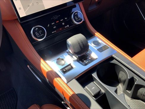 New 2026 Jaguar F-PACE R-Dynamic S AWD/4WD image 8