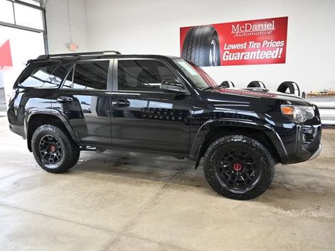 Used 2022 Toyota 4Runner TRD Off-Road w/ TRD Black Wheel Package (TMS) AWD/4WD image 4