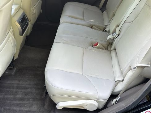 Used 2016 Lexus GX 460 w/ Premium Package AWD/4WD image 22