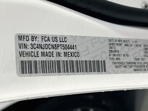 Used 2023 Jeep Compass High Altitude AWD/4WD image 31