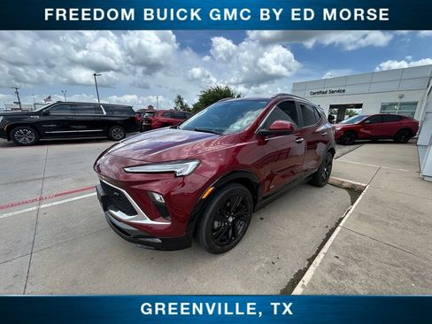 Used 2025 Buick Encore GX Sport Touring w/ Comfort Package FWD image 1