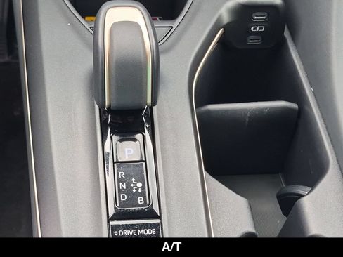 Used 2023 Toyota Crown AWD/4WD image 7