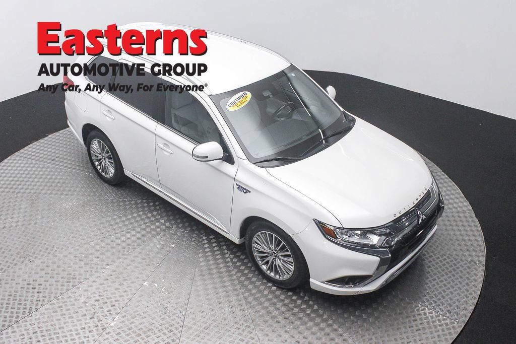 Used 2020 Mitsubishi Outlander SEL AWD/4WD image 5