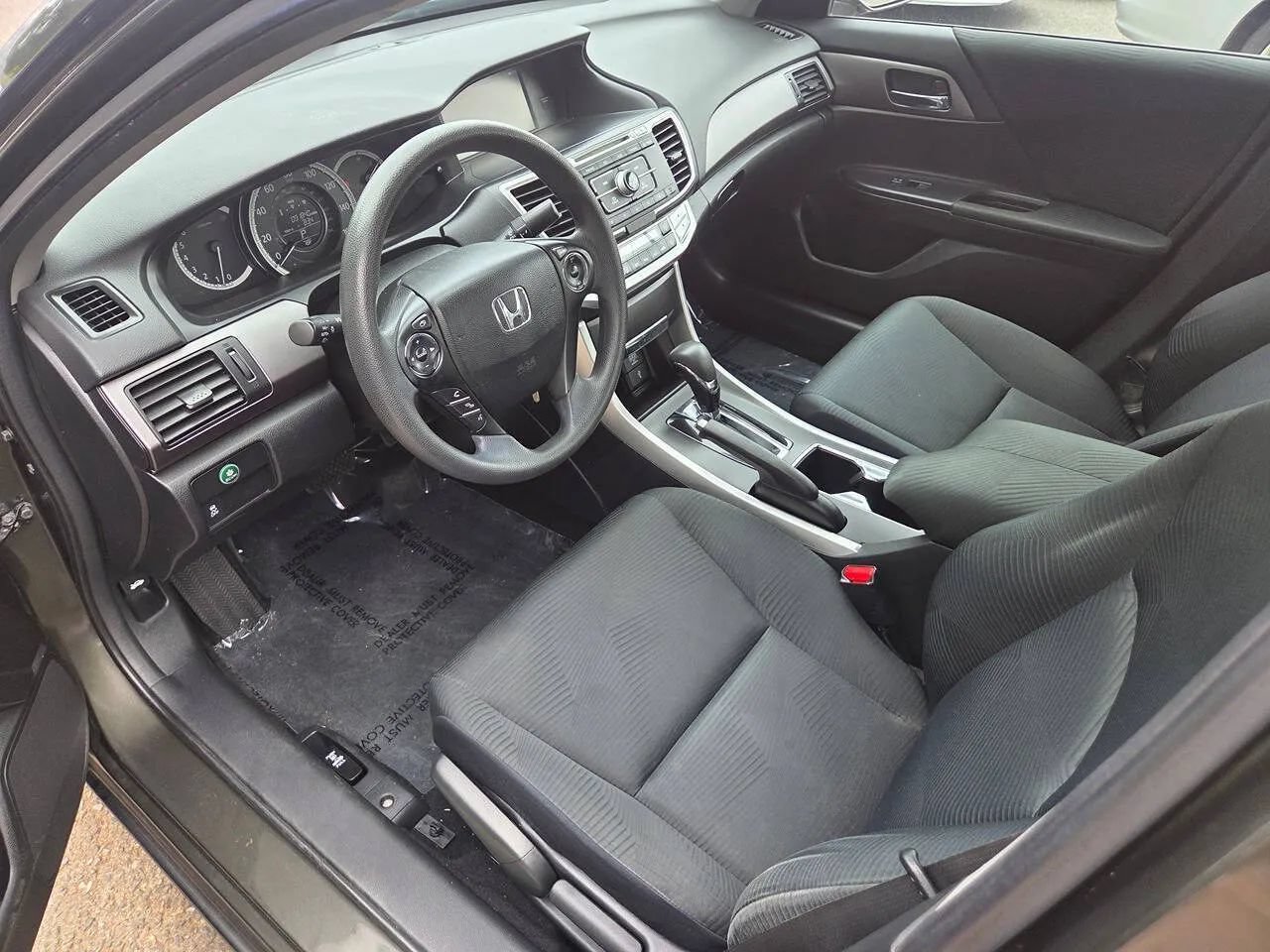 Used 2014 Honda Accord LX image 25