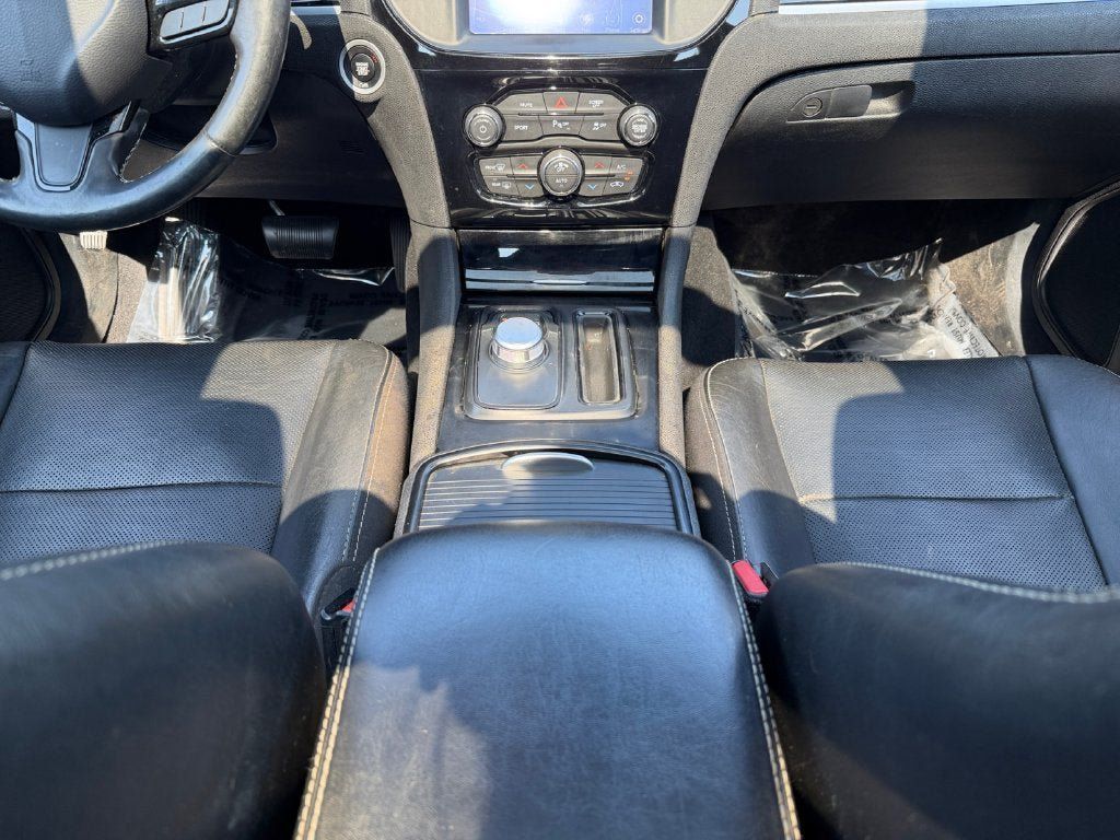 Used 2019 Chrysler 300 S w/ 300S Premium Group AWD/4WD image 13