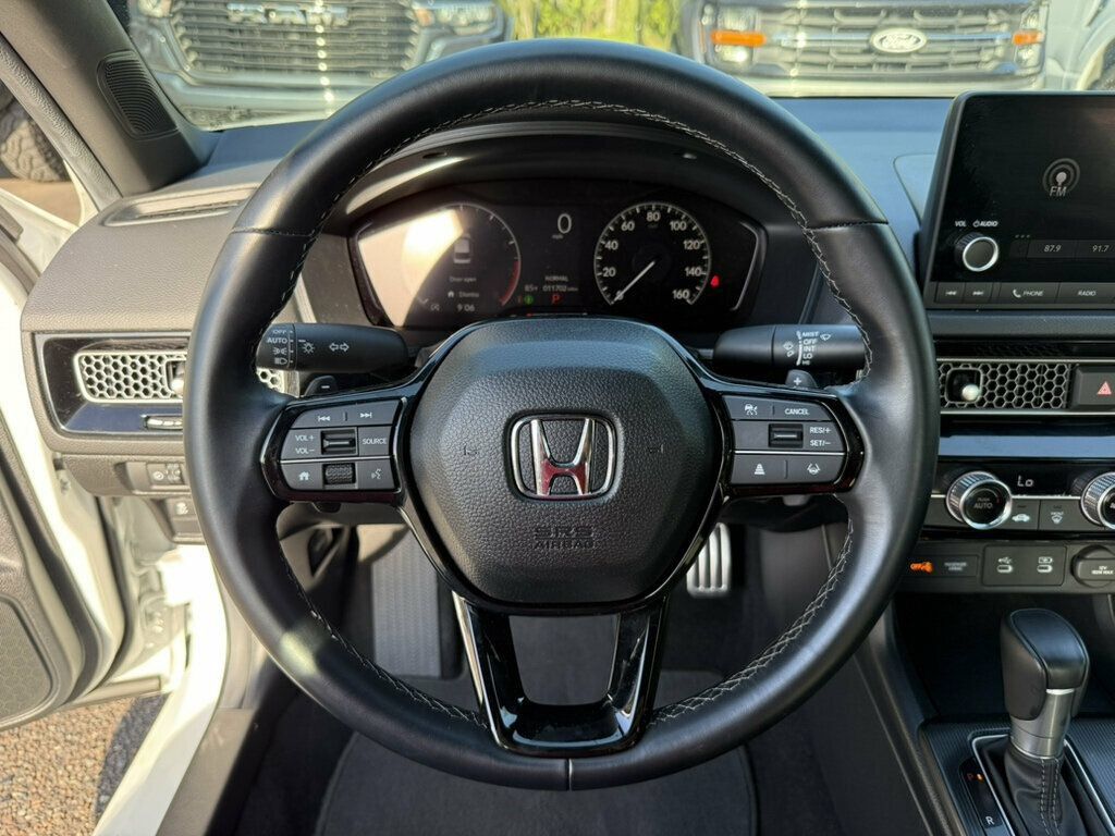 Used 2025 Honda Civic Sport image 5