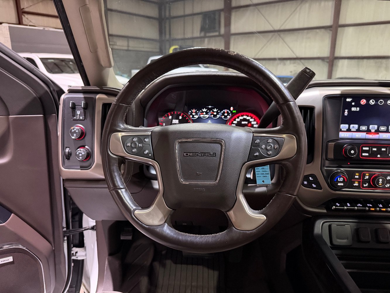 Used 2016 GMC Sierra 2500 Denali w/ Duramax Plus Package AWD/4WD image 29