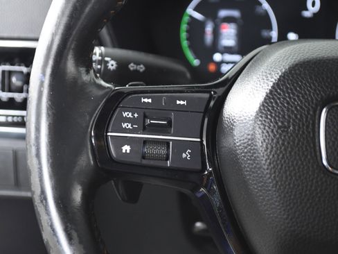 Used 2023 Honda CR-V Sport Touring image 11