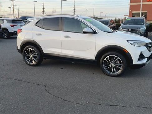 Certified 2023 Buick Encore GX Select image 2