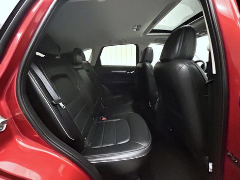 Certified 2025 MAZDA CX-5 AWD 2.5 S w/ Preferred Package image 18
