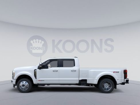 New 2026 Ford F450 Platinum w/ Platinum Plus Package image 4