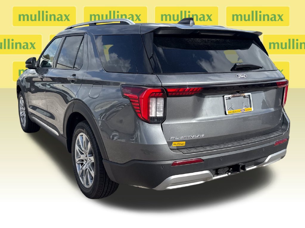 New 2027 Ford Explorer Platinum RWD image 4