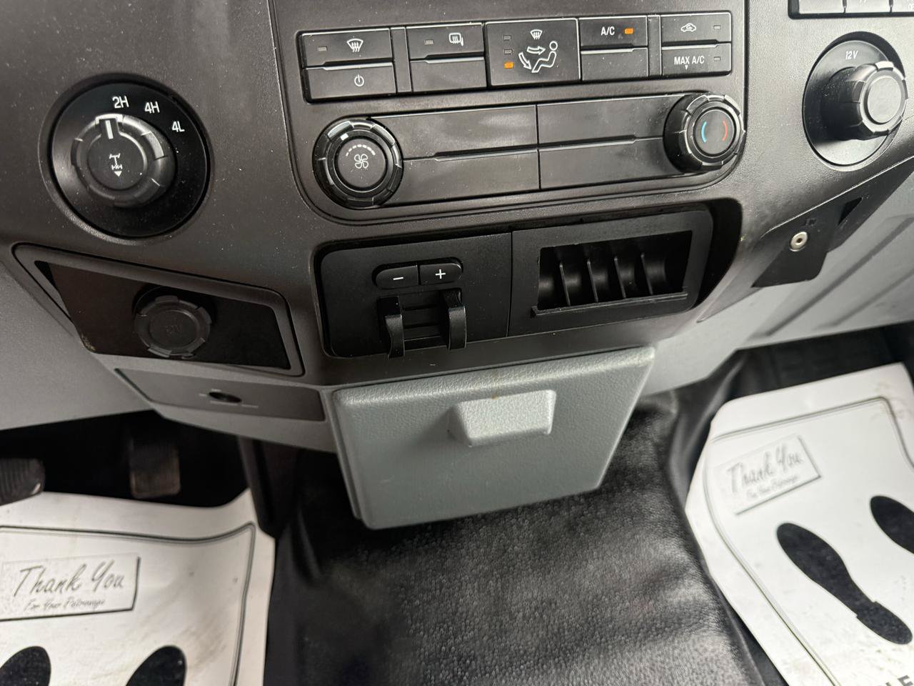 Used 2015 Ford F250 XL w/ Power Equipment Group AWD/4WD image 22