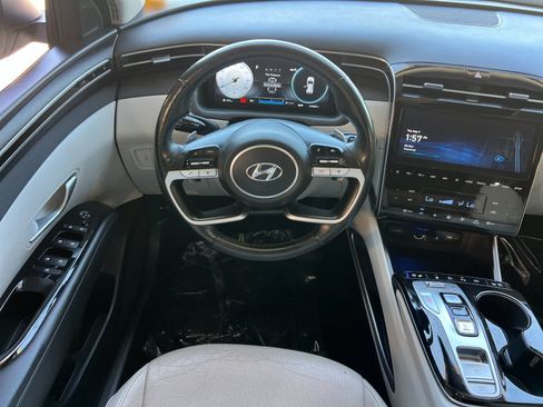 Used 2024 Hyundai Tucson Limited FWD image 15