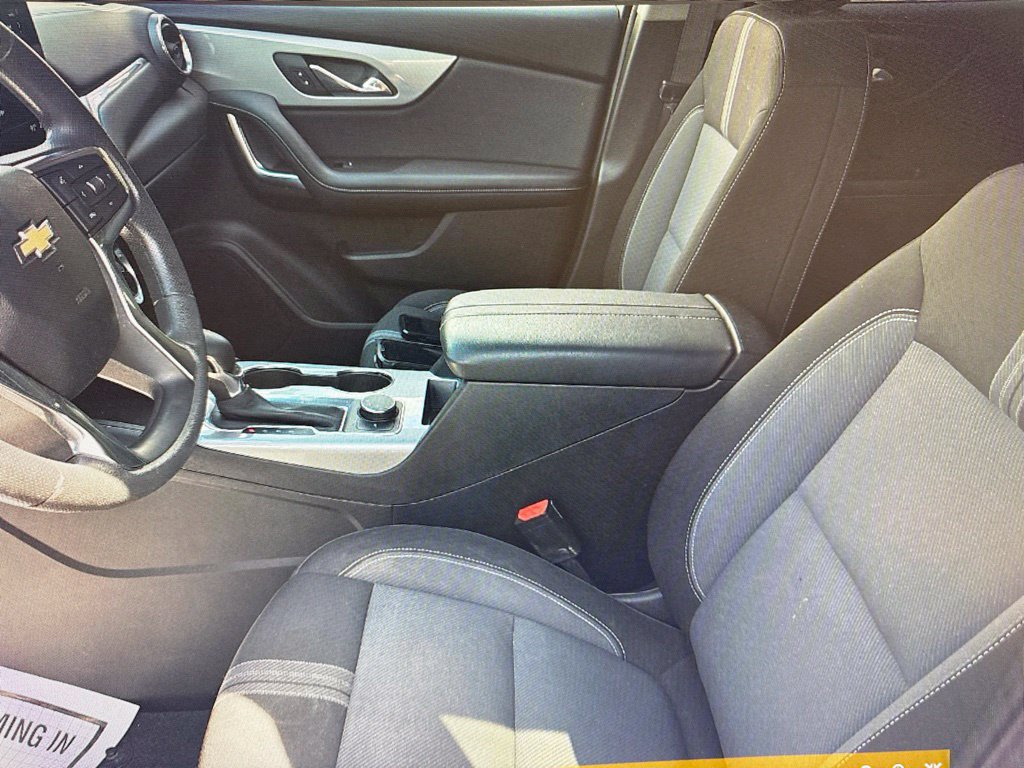 Used 2024 Chevrolet Blazer LT w/ Driver Confidence Package FWD image 4