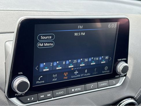 Certified 2024 Nissan Sentra SV image 5