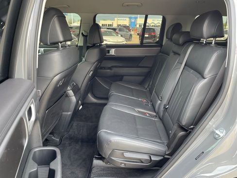 Used 2025 Hyundai Santa Fe SEL AWD/4WD image 10