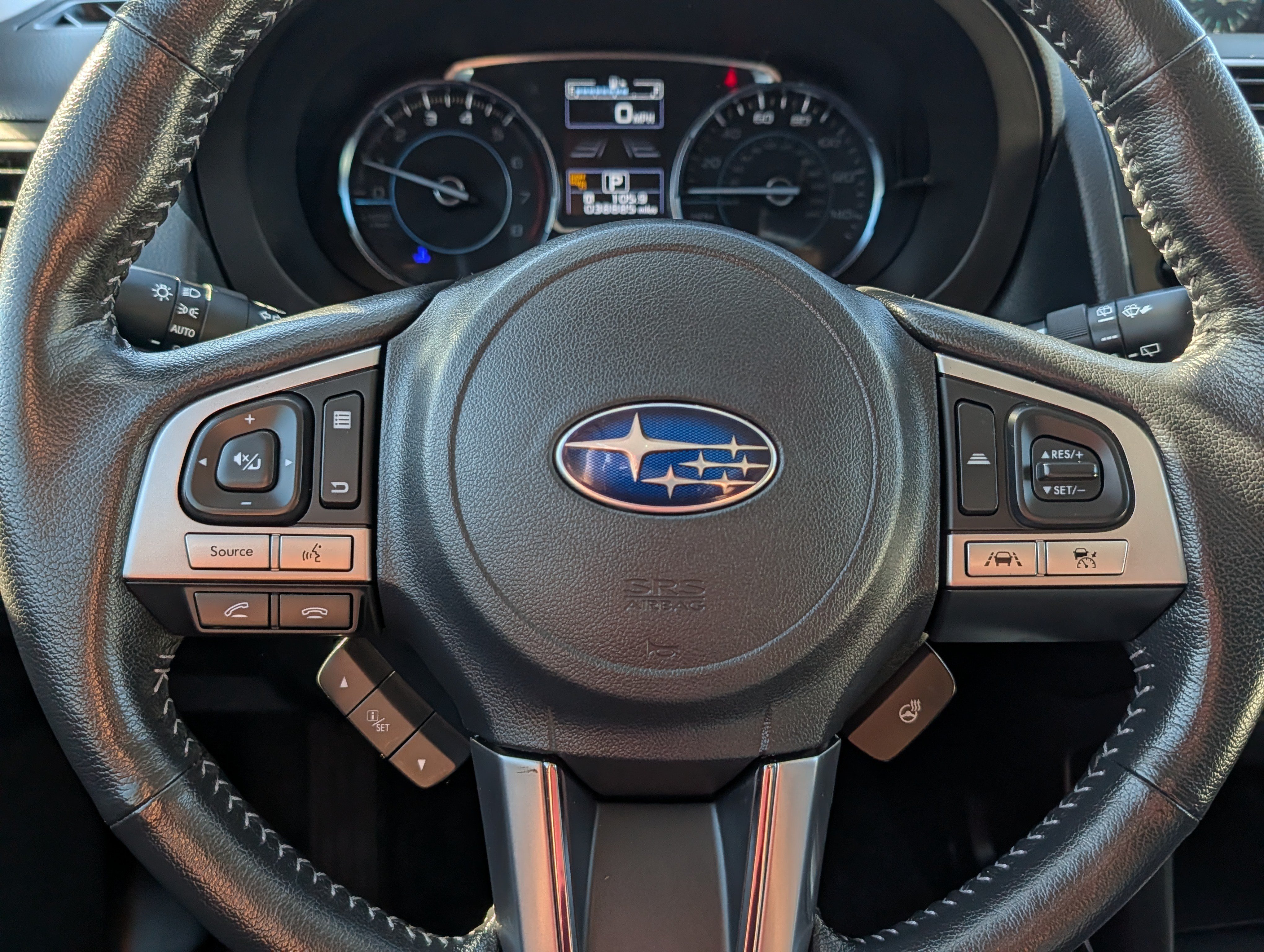 Used 2017 Subaru Forester 2.5i Touring AWD/4WD image 25