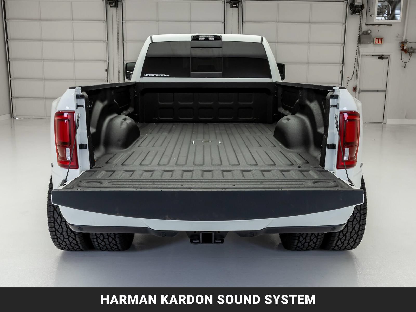 Used 2026 RAM 3500 Laramie AWD/4WD image 8