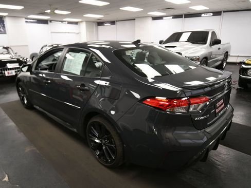 Used 2024 Toyota Corolla SE FWD image 6