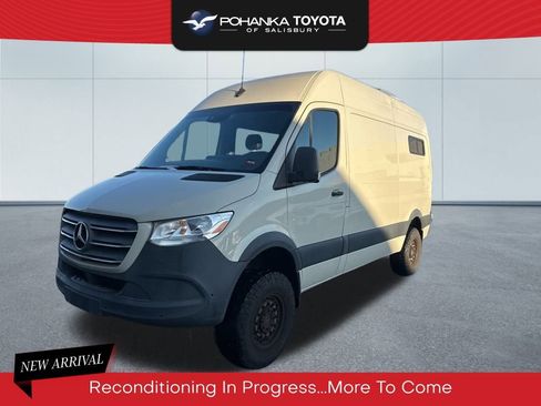Used 2019 Mercedes-Benz Sprinter 4x4 144 image 1
