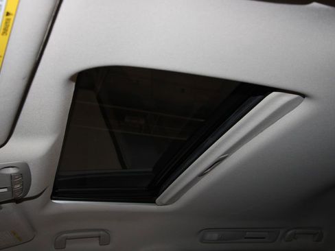 Used 2024 Nissan Armada Platinum w/ Captain's Chairs Package image 24