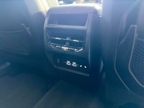 Used 2024 Jeep Grand Cherokee Limited 4xe AWD/4WD image 37