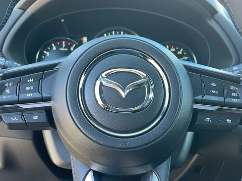 New 2025 MAZDA CX-5 Signature image 23