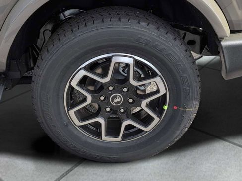 New 2026 Ford Bronco Outer Banks AWD/4WD image 12