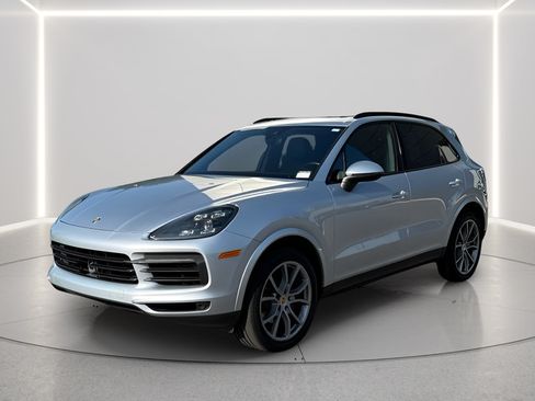 Used 2019 Porsche Cayenne AWD/4WD image 1